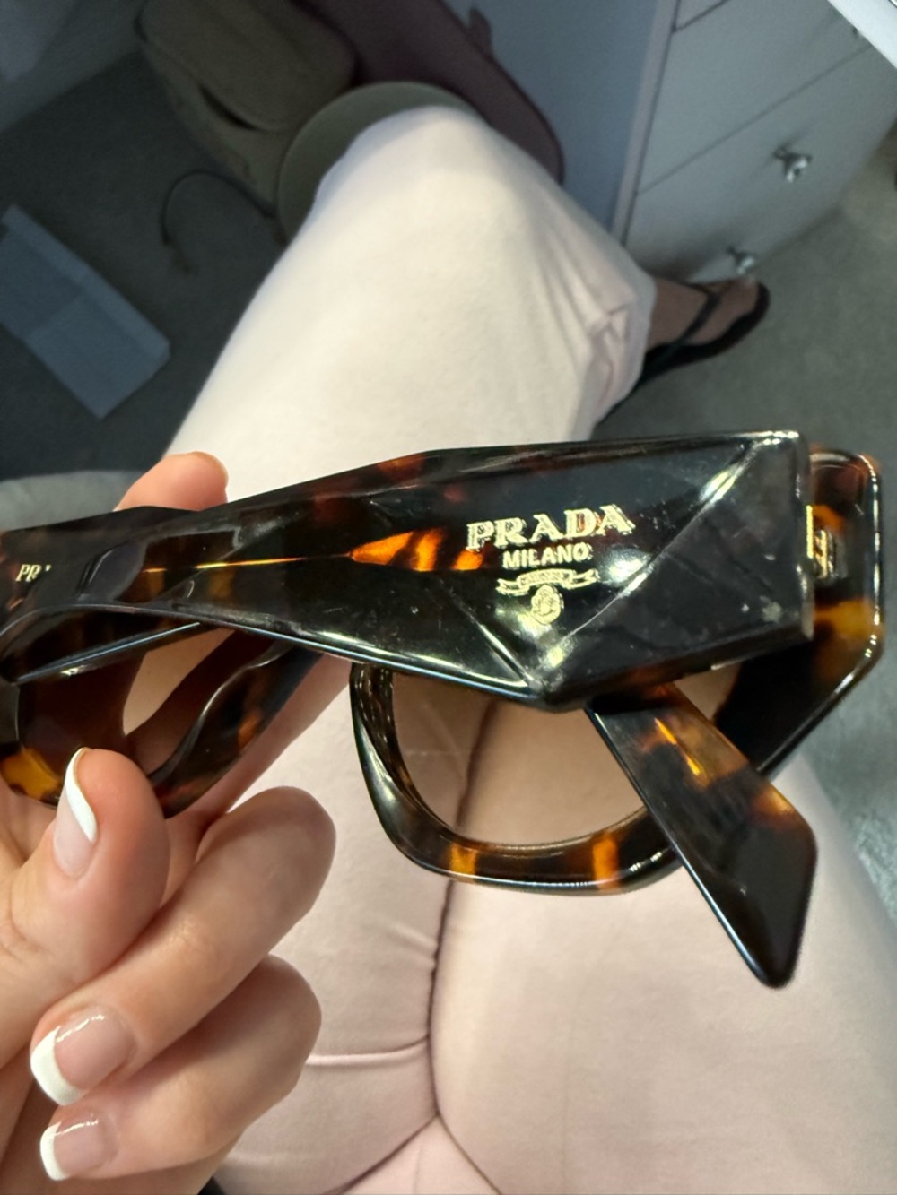 Prada Tortoiseshell Cat-Eye Sunglasses with Brown Gradient Lenses - Picture 7 of 10